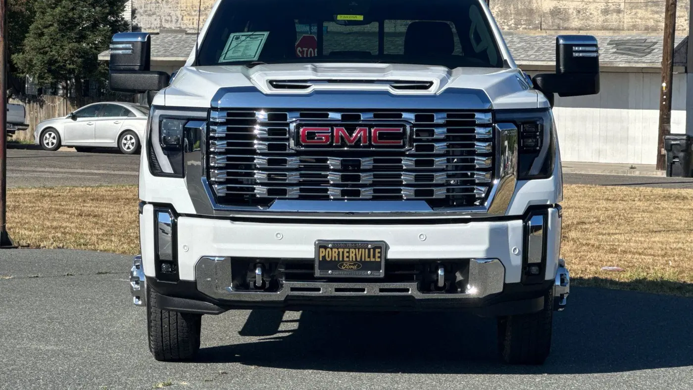 2024 GMC Sierra 3500HD Denali