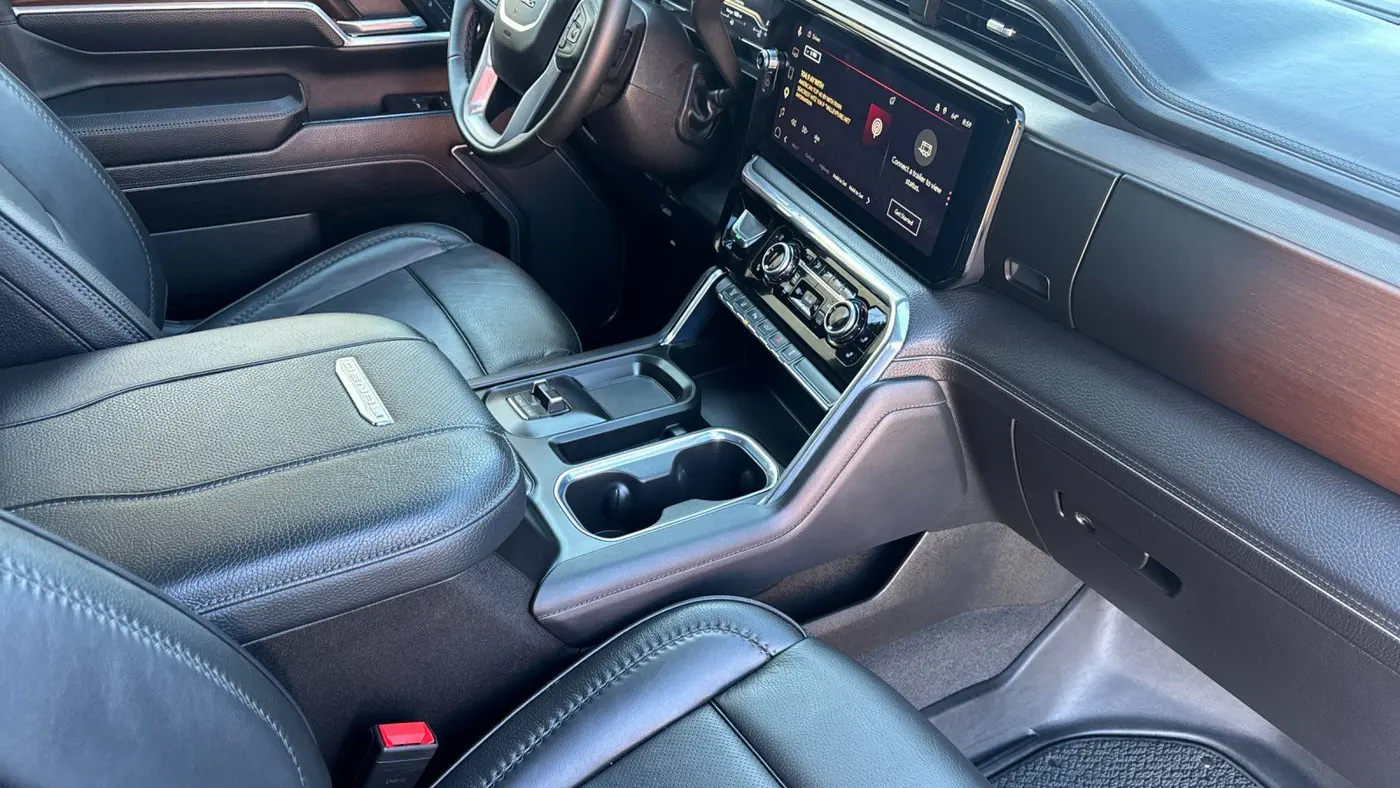 2024 GMC Sierra 3500HD Denali