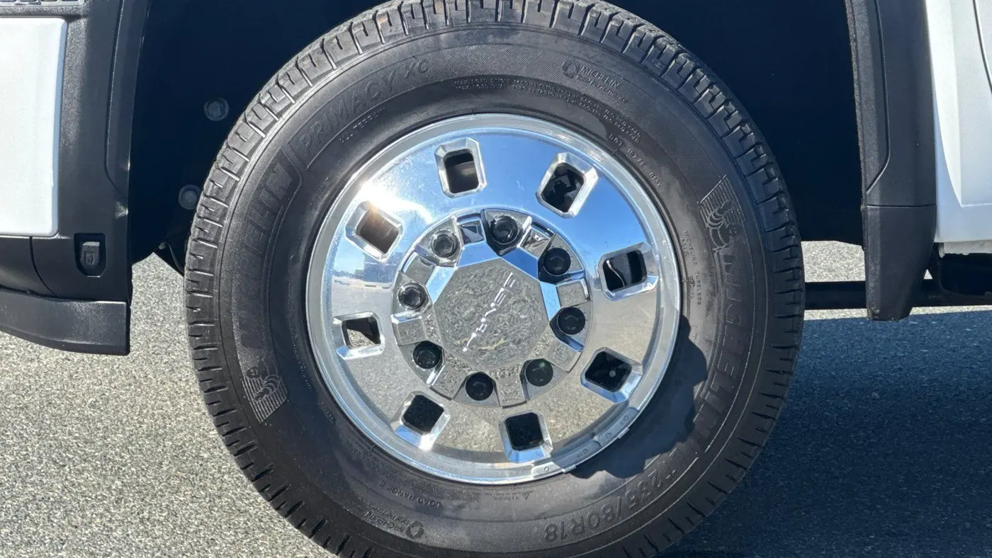 2024 GMC Sierra 3500HD Denali