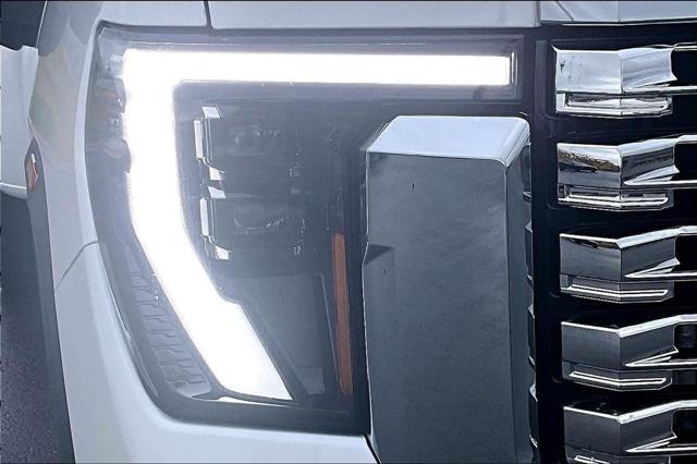 2024 GMC Sierra Hd - $75,378