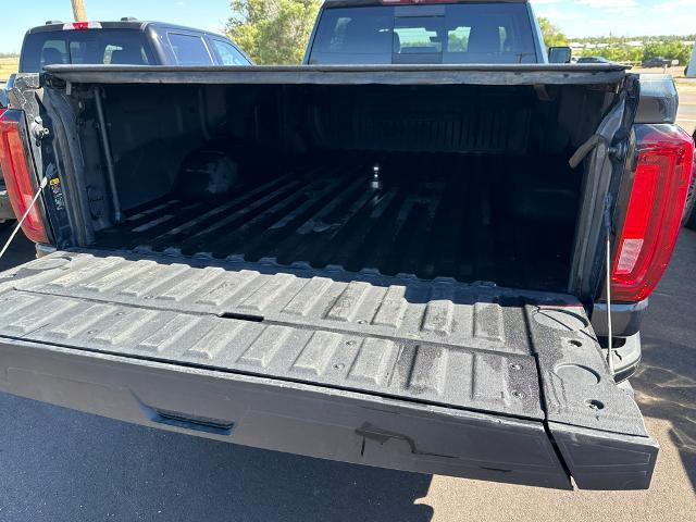 2022 GMC Sierra Hd - $61,700