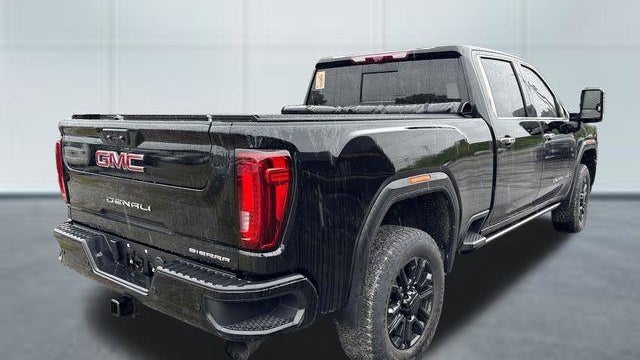 2023 GMC Sierra 3500HD Denali