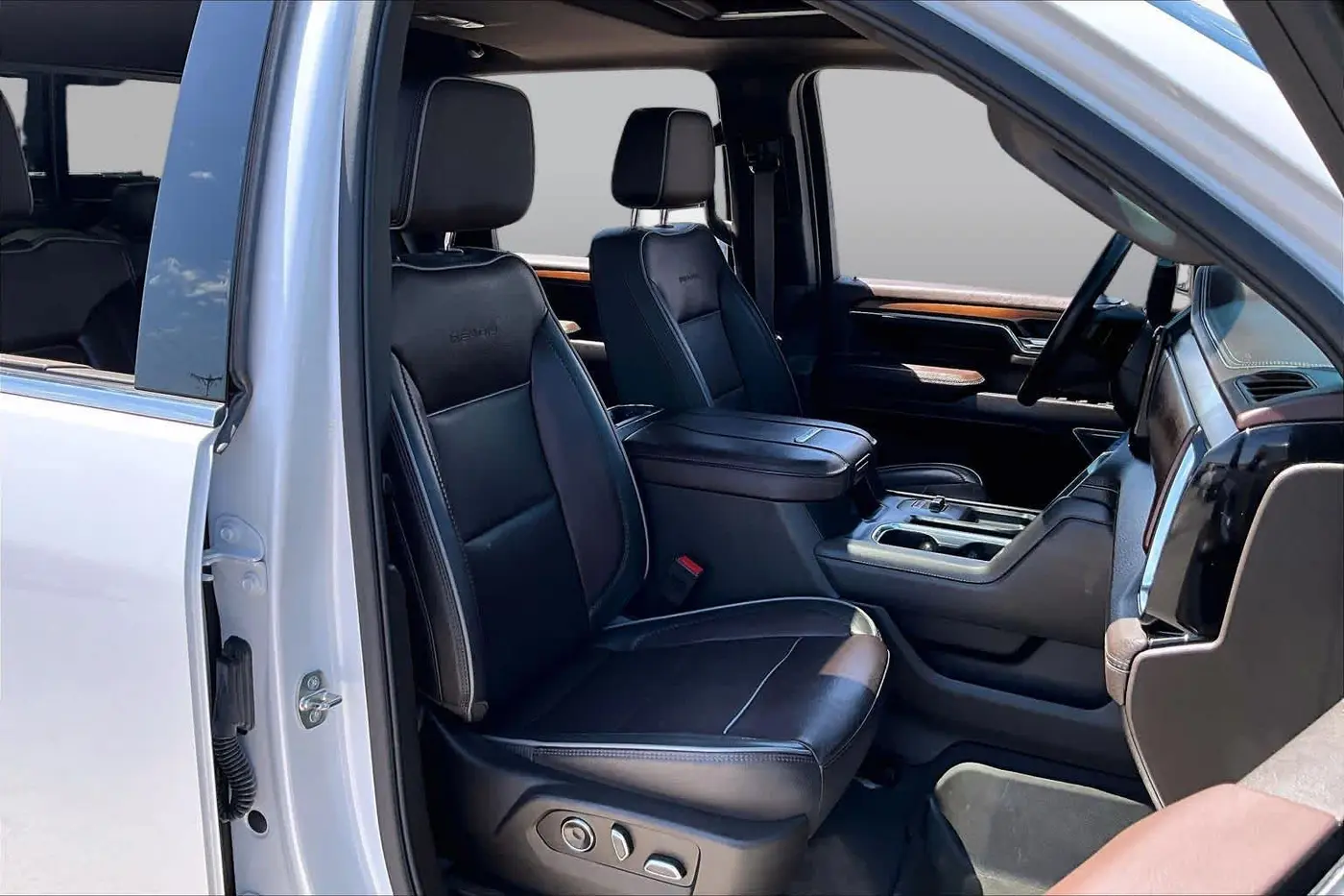 2024 GMC Sierra Hd - $73,538