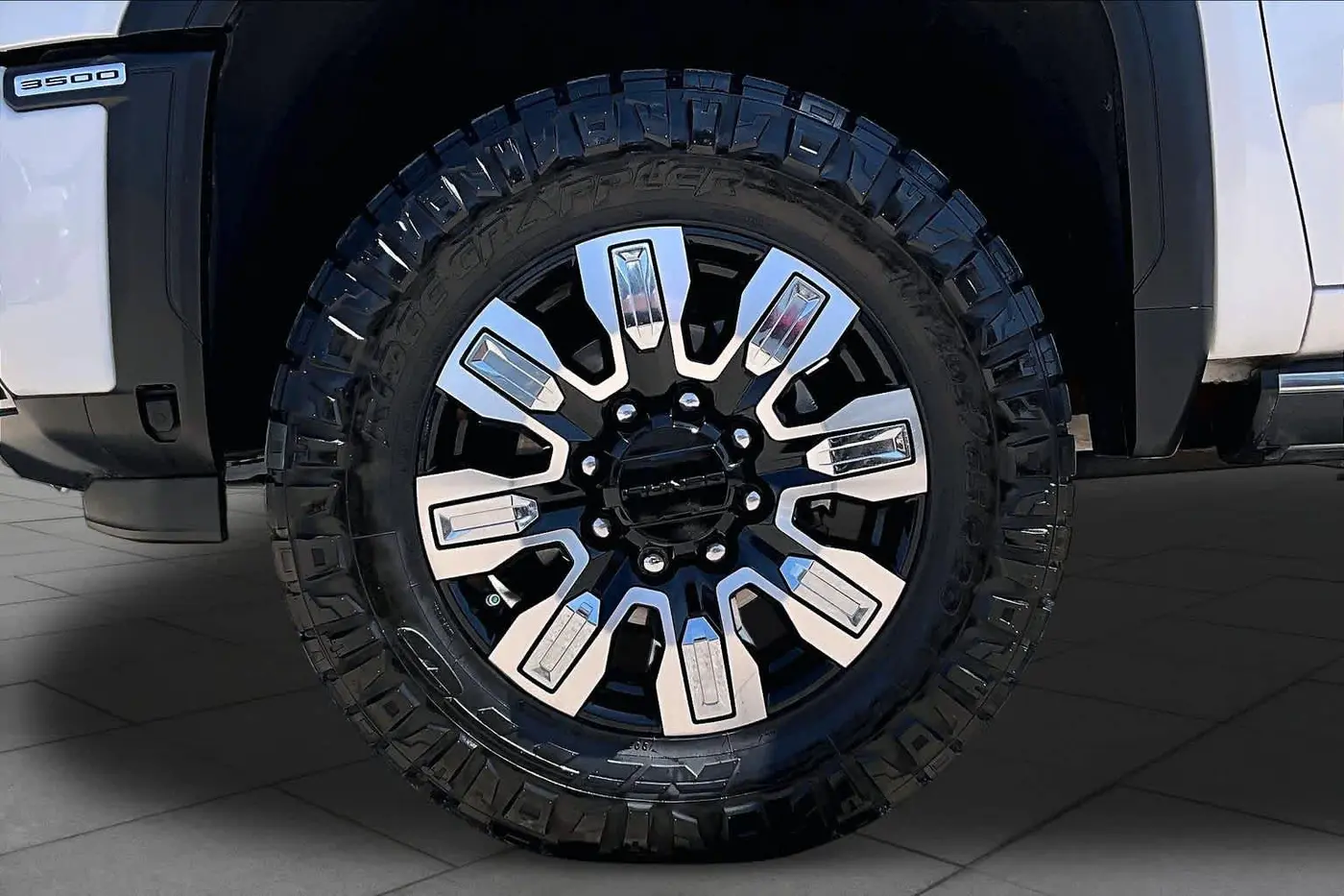 2024 GMC Sierra Hd - $73,538