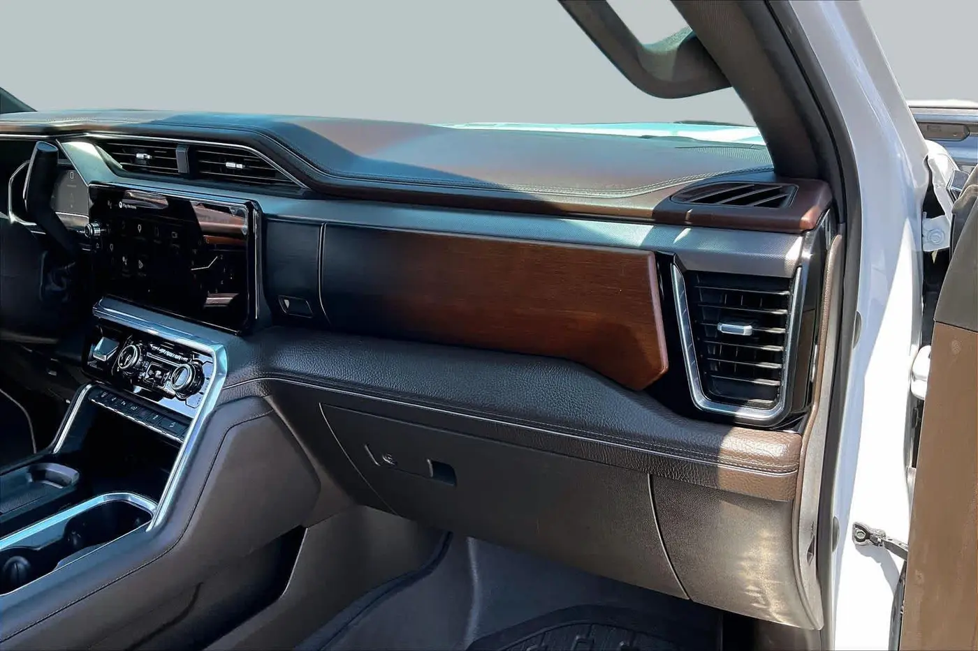 2024 GMC Sierra Hd - $73,538