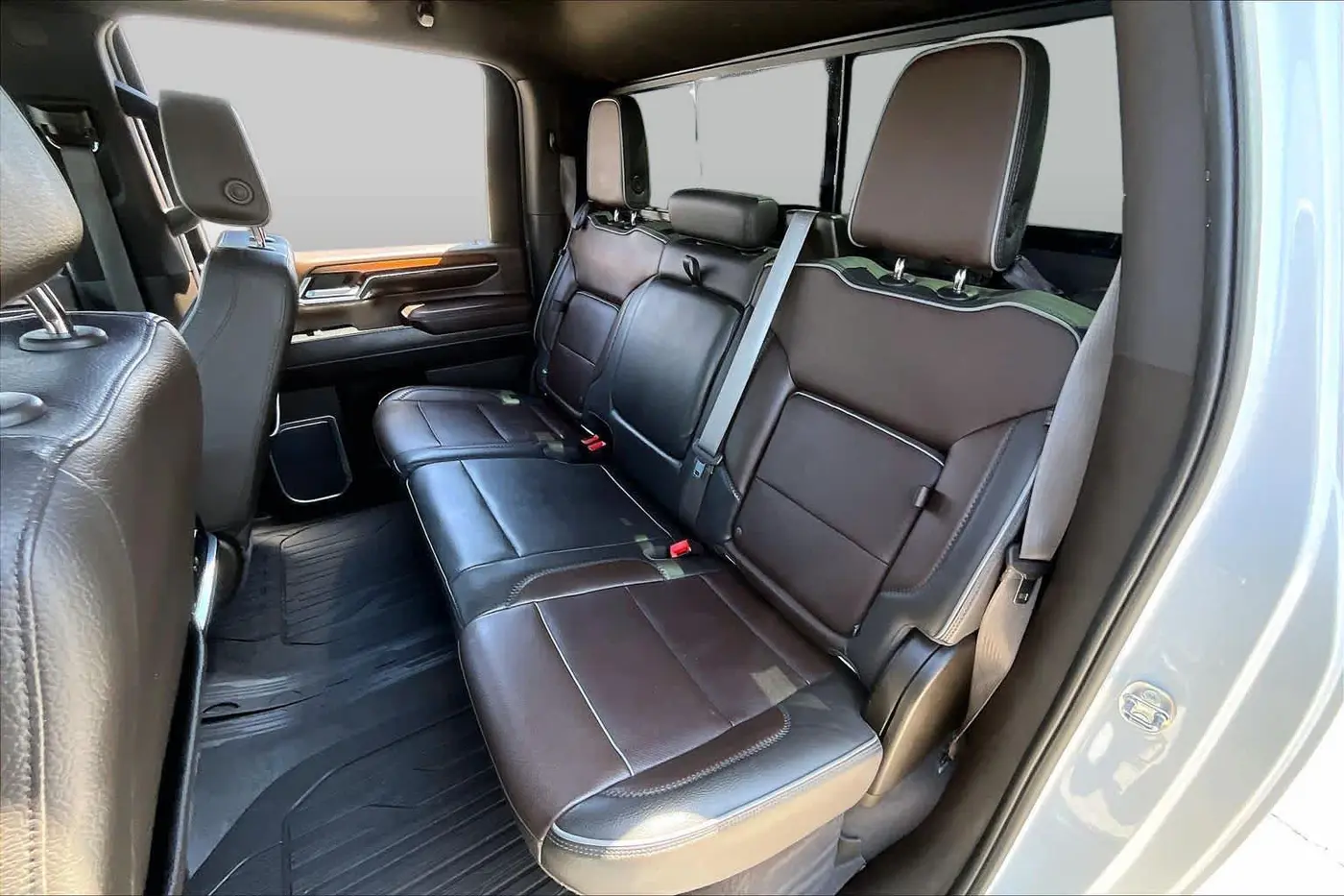 2024 GMC Sierra Hd - $73,538