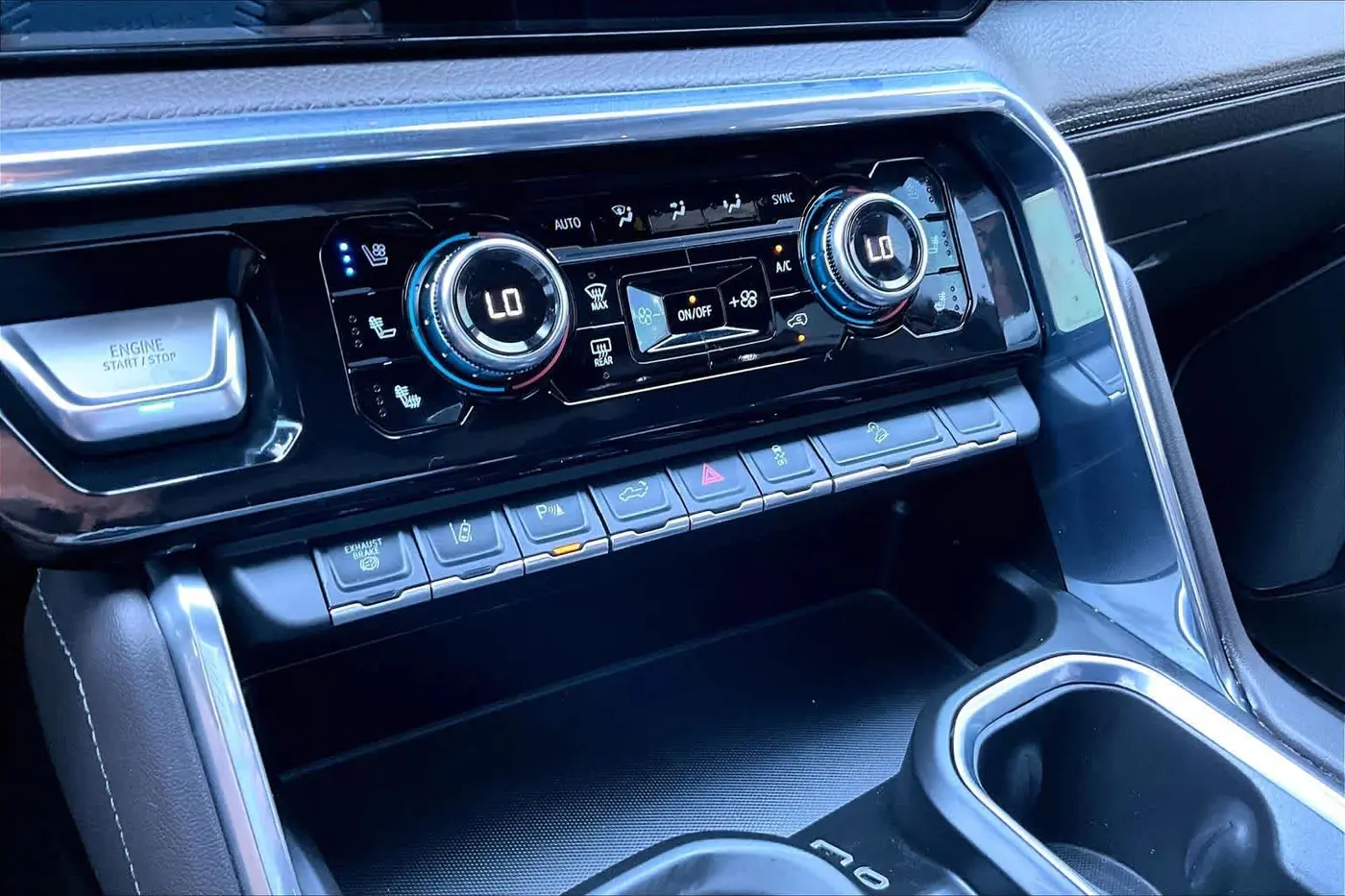 2024 GMC Sierra Hd - $73,538