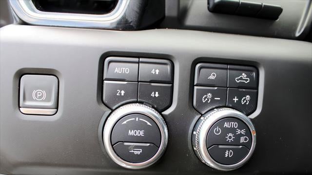 2024 GMC Sierra 3500HD Denali
