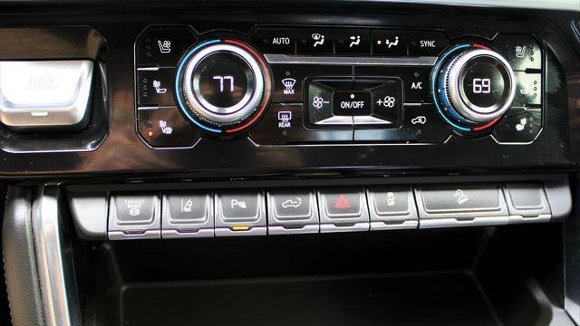 2024 GMC Sierra 3500HD Denali