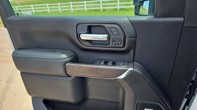 2023 GMC Sierra 3500HD Denali