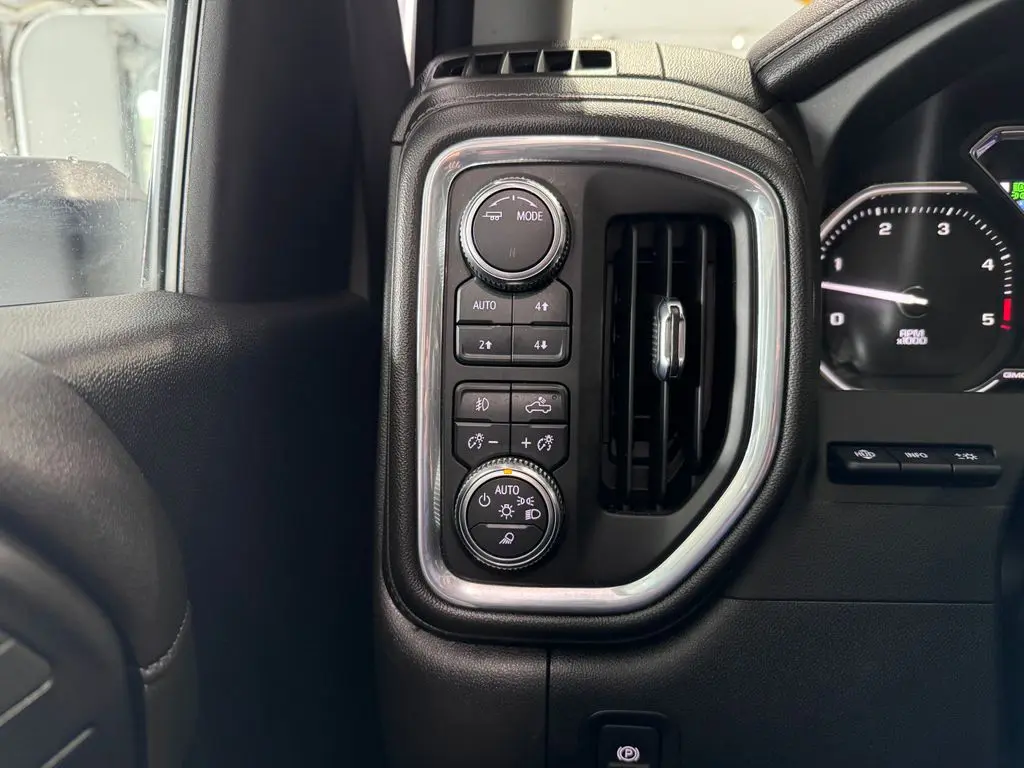 2023 GMC Sierra Hd - $63,487