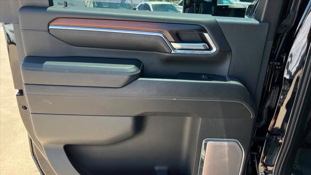 2024 GMC Sierra 3500HD Denali