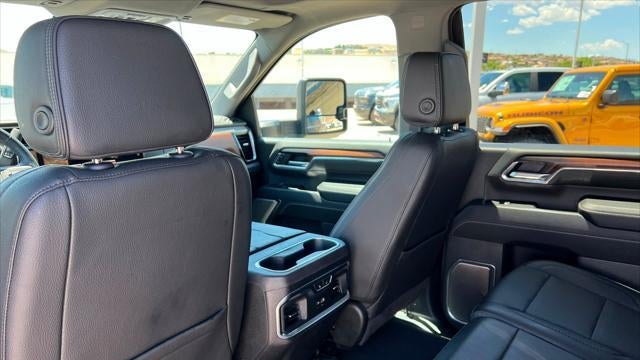 2024 GMC Sierra 3500HD Denali