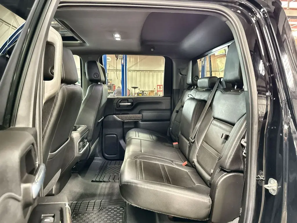 2022 GMC Sierra Hd - $52,895