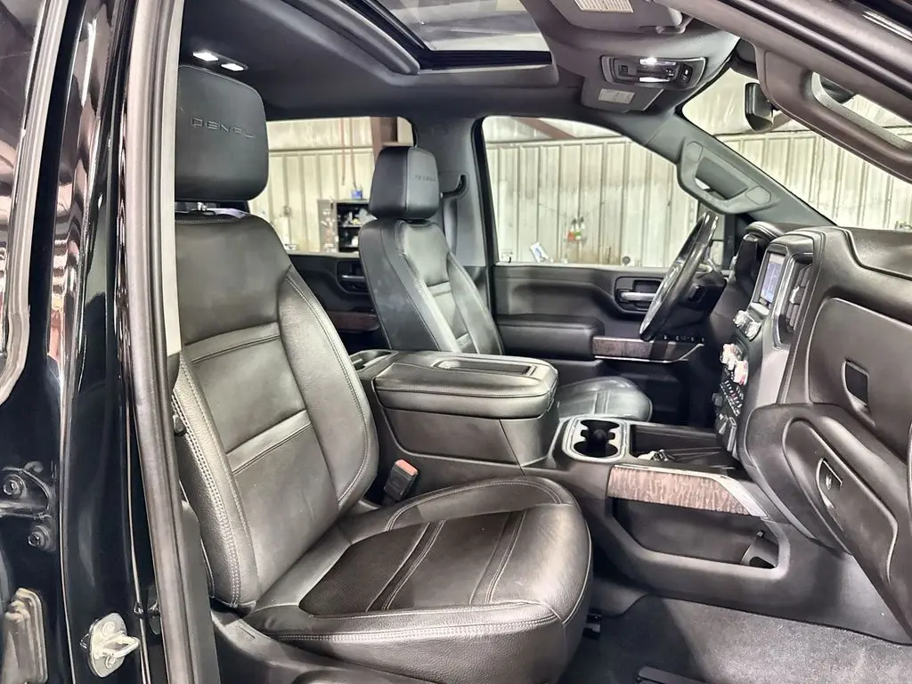 2022 GMC Sierra Hd - $52,895
