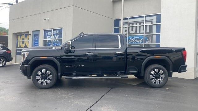2024 GMC Sierra 3500HD Denali