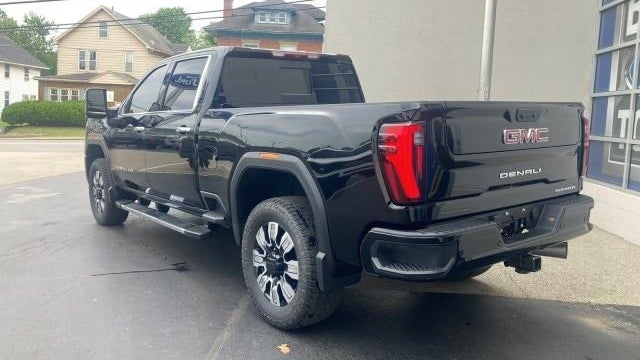2024 GMC Sierra 3500HD Denali