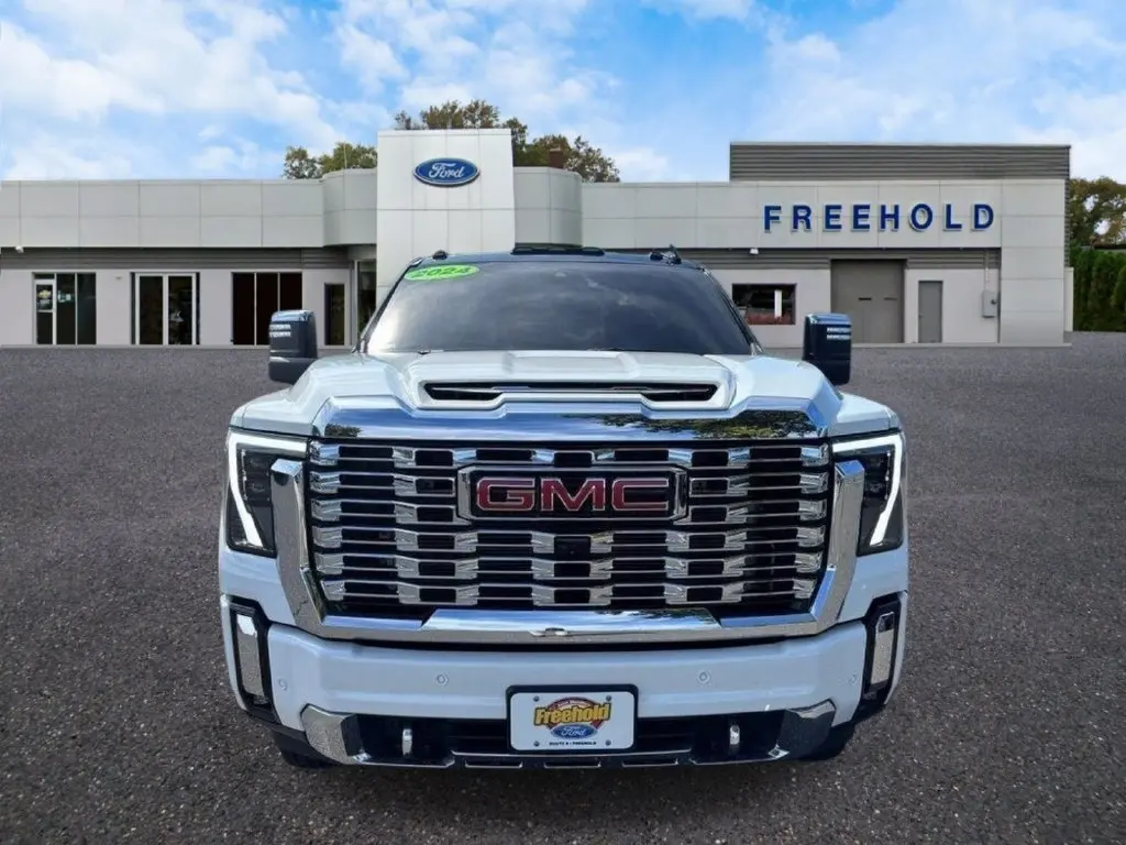 2024 GMC Sierra Hd - $72,995