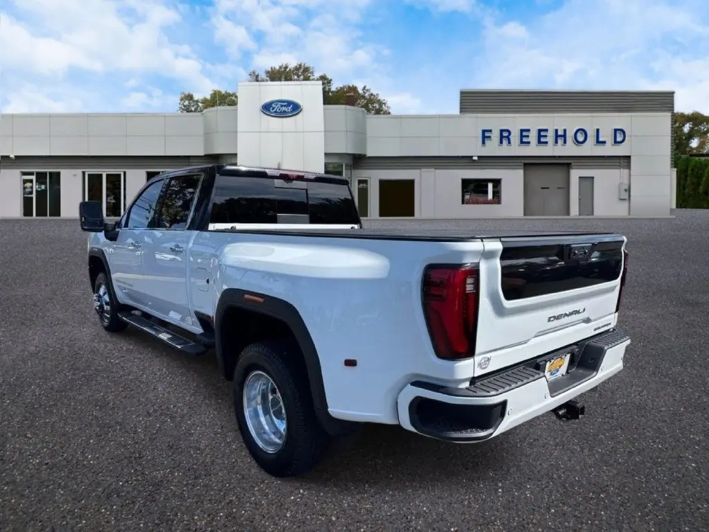 2024 GMC Sierra Hd - $72,995