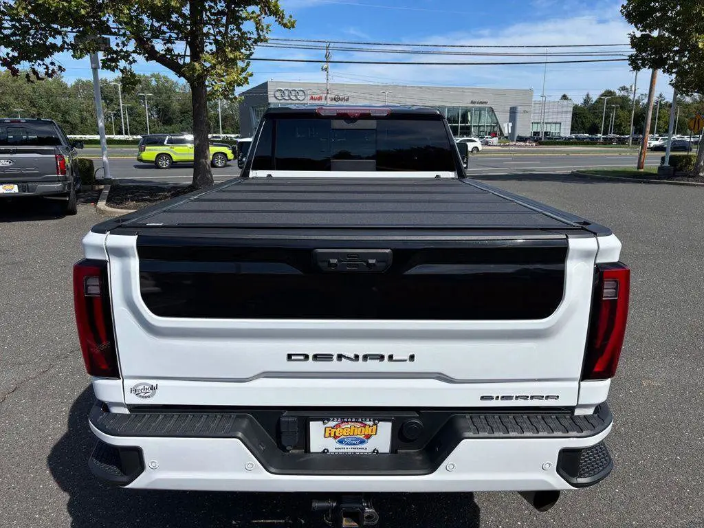 2024 GMC Sierra Hd - $72,995