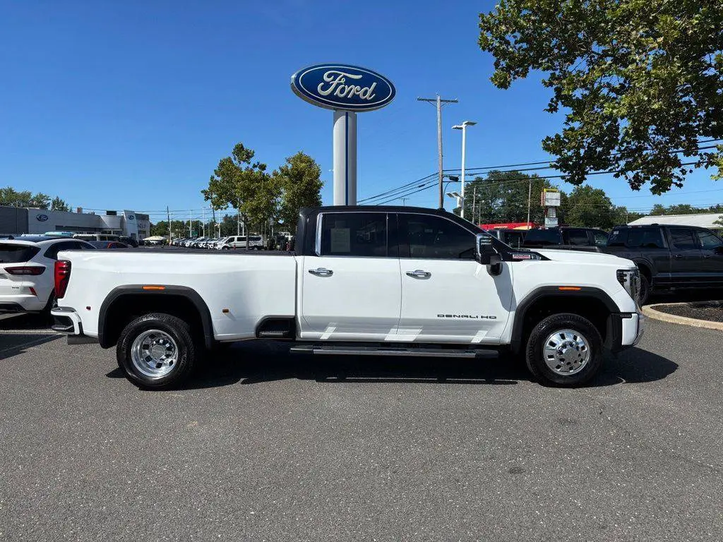 2024 GMC Sierra Hd - $72,995