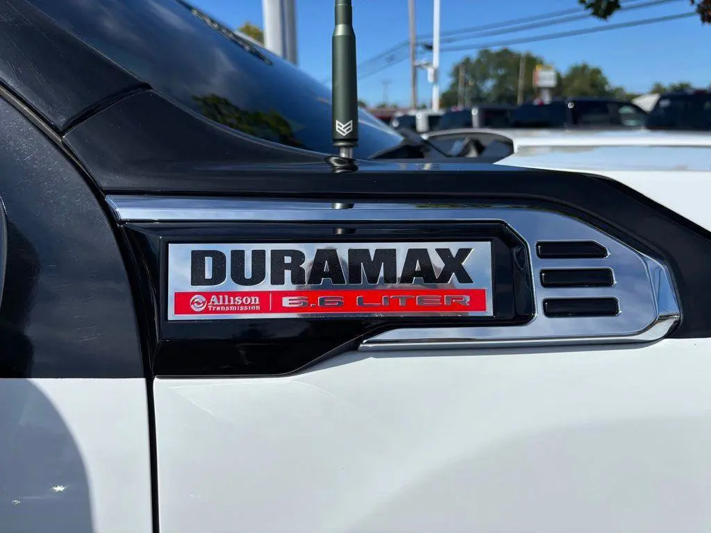 2024 GMC Sierra Hd - $72,995