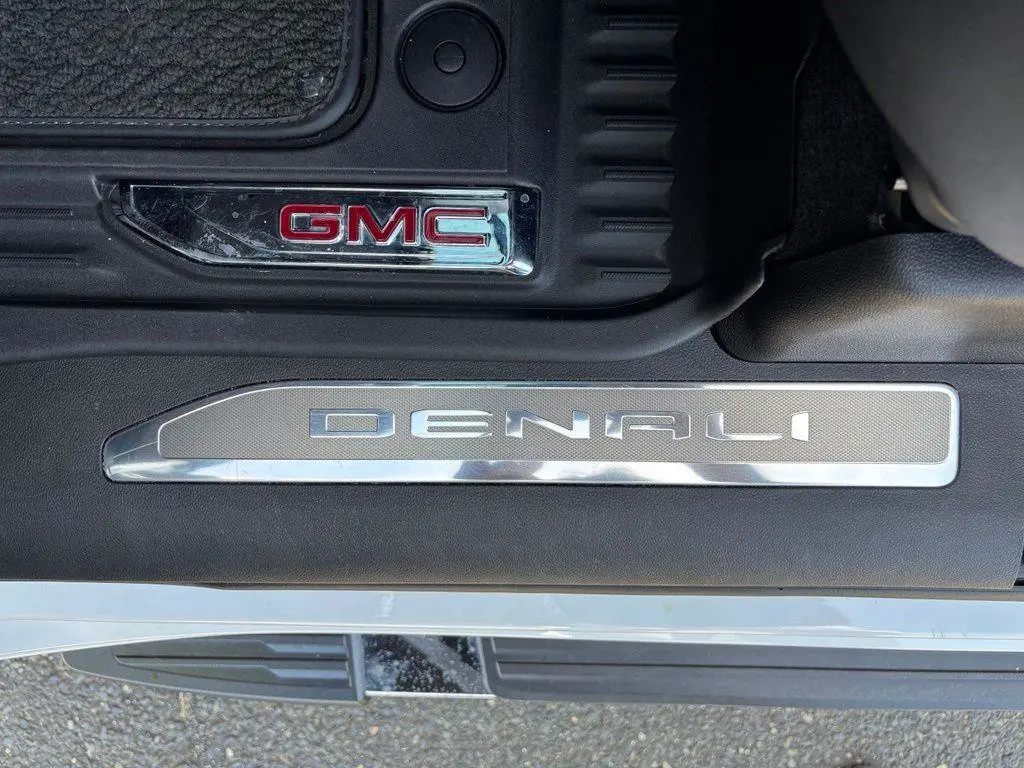 2024 GMC Sierra Hd - $72,995