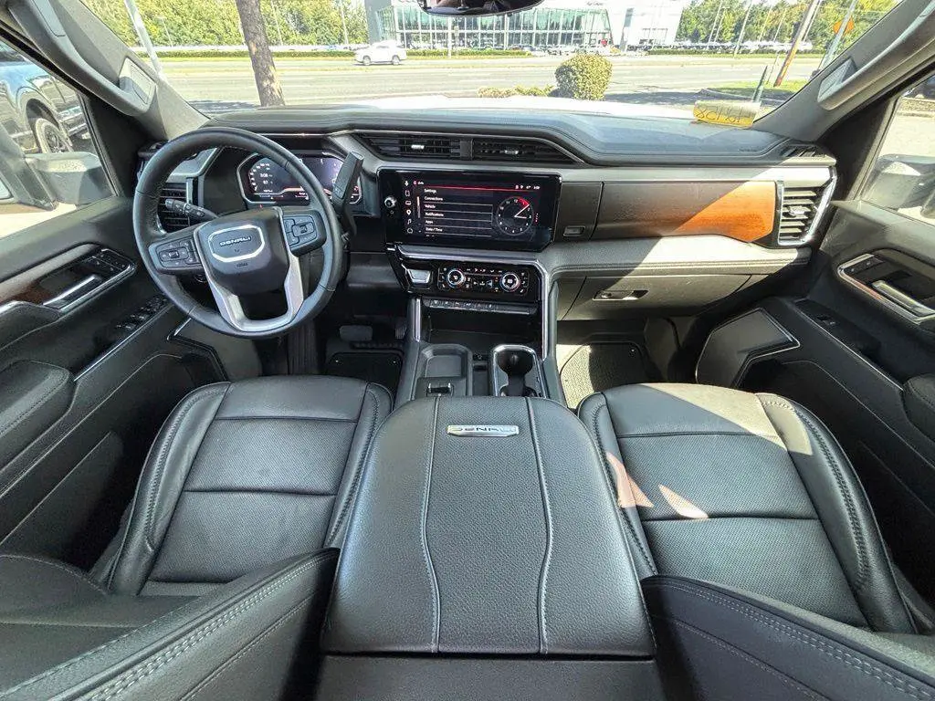 2024 GMC Sierra Hd - $72,995