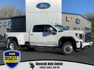 2024 GMC Sierra 3500HD with Summit White Exterior