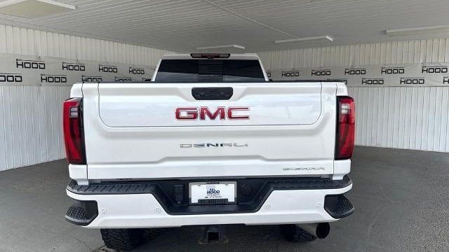 2024 GMC Sierra 3500HD Denali