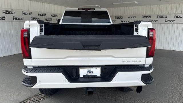 2024 GMC Sierra 3500HD Denali