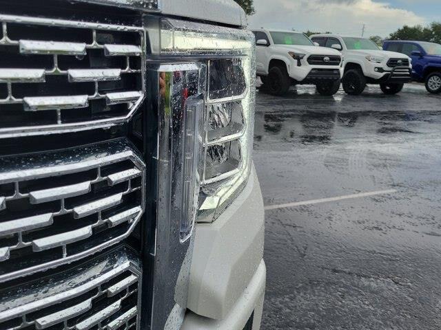 2022 GMC Sierra Hd - $56,788