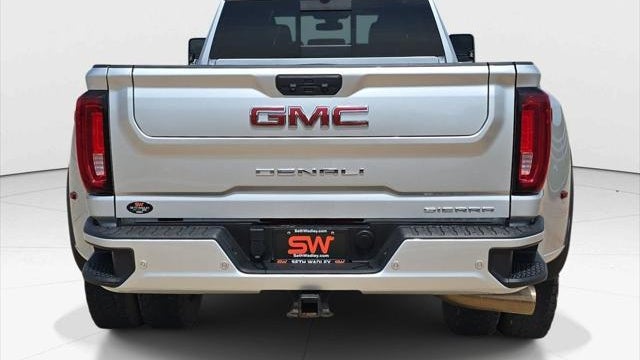 2022 GMC Sierra 3500HD Denali