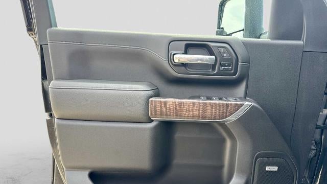 2023 GMC Sierra 3500HD Denali