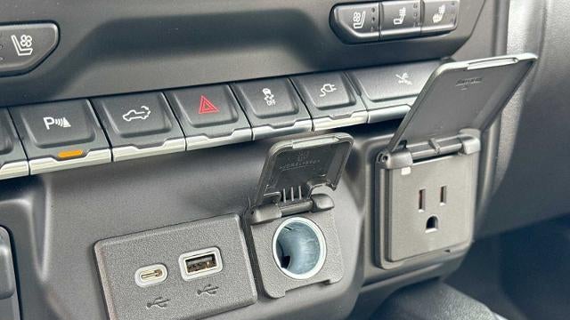 2023 GMC Sierra 3500HD Denali