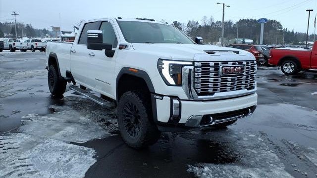 2024 GMC Sierra 3500HD Denali