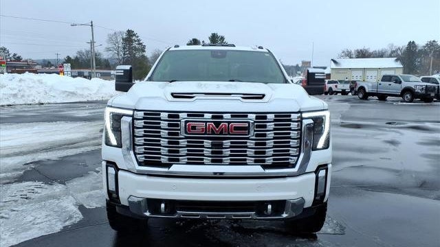 2024 GMC Sierra 3500HD Denali