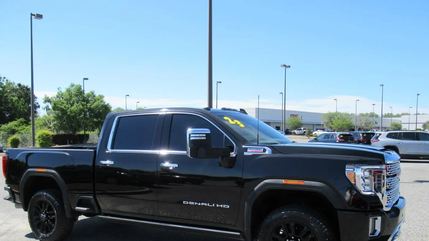 2023 GMC Sierra 3500HD Denali