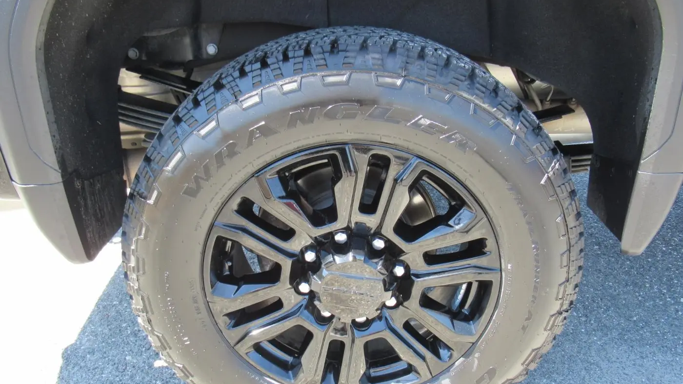 2023 GMC Sierra 3500HD Denali