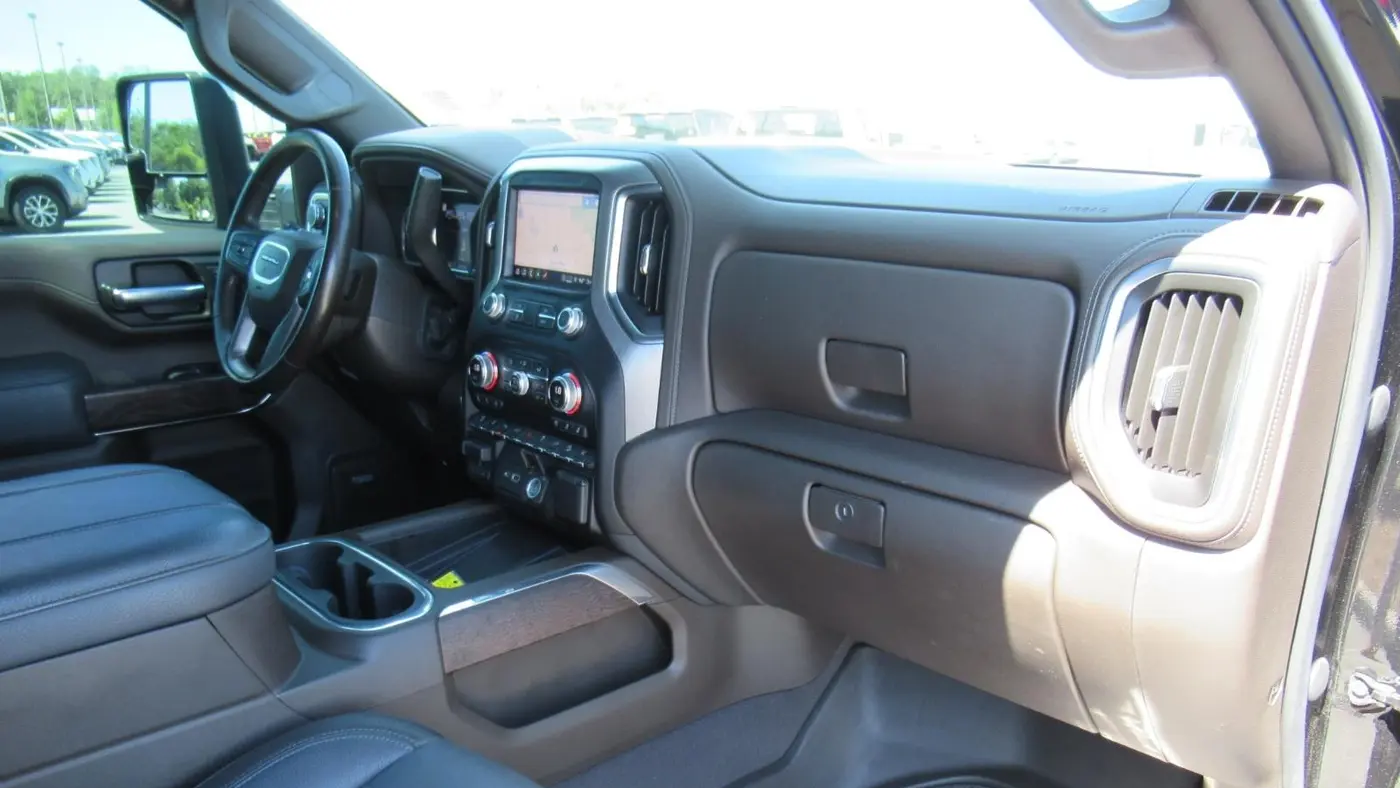 2023 GMC Sierra 3500HD Denali