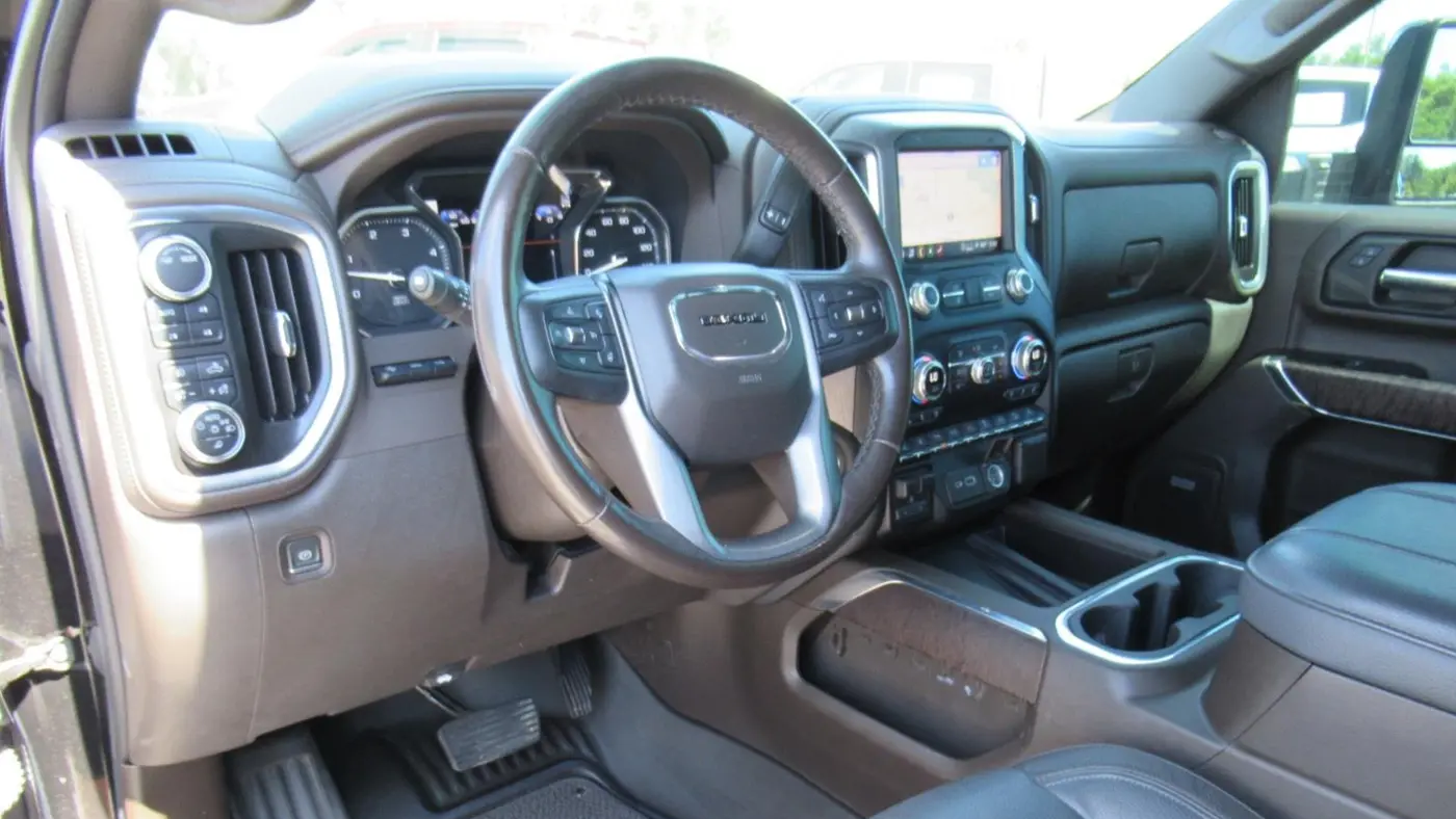 2023 GMC Sierra 3500HD Denali