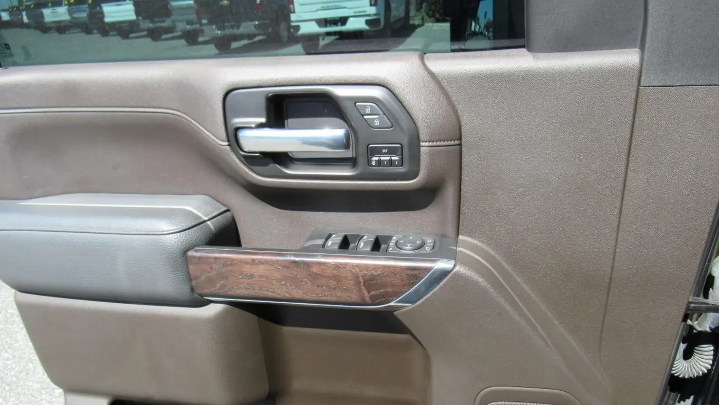 2023 GMC Sierra 3500HD Denali
