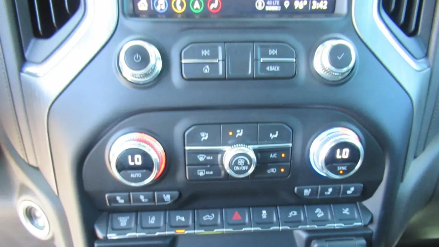2023 GMC Sierra 3500HD Denali