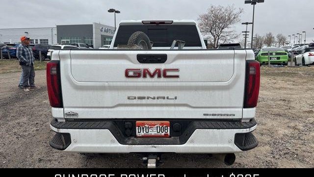 2024 GMC Sierra 3500HD Denali