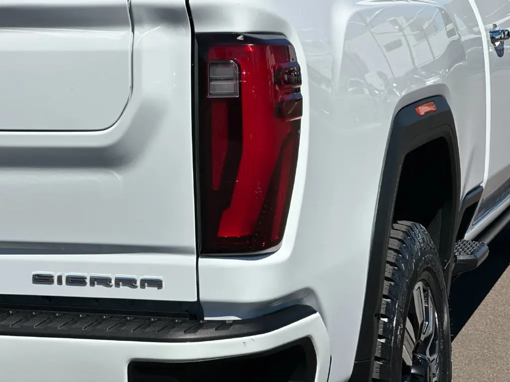 2024 GMC Sierra Hd - $73,888