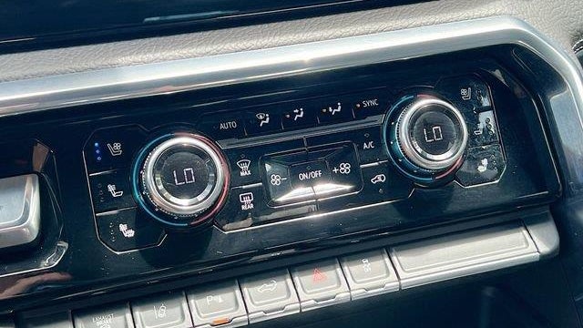 2024 GMC Sierra 3500HD Denali