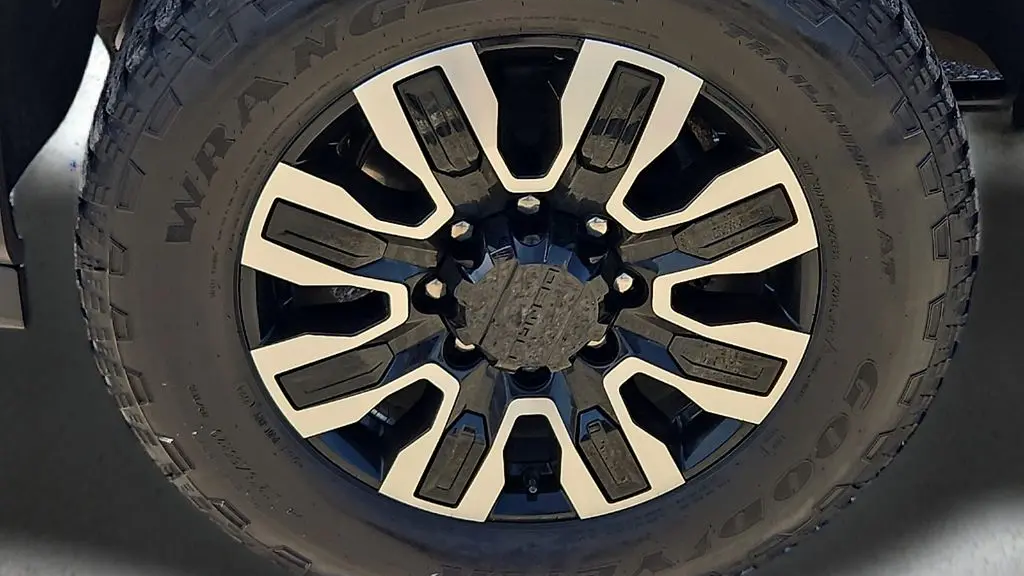 2024 GMC Sierra 2500HD Denali Ultimate