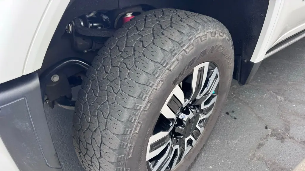2024 GMC Sierra 2500HD Denali Ultimate