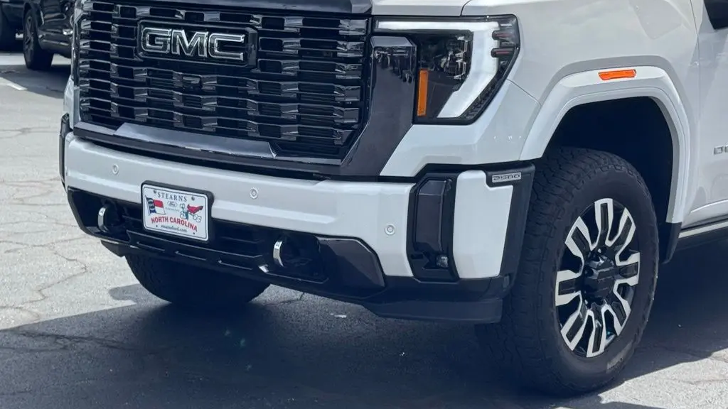 2024 GMC Sierra 2500HD Denali Ultimate