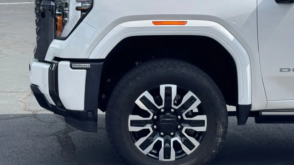 2024 GMC Sierra 2500HD Denali Ultimate